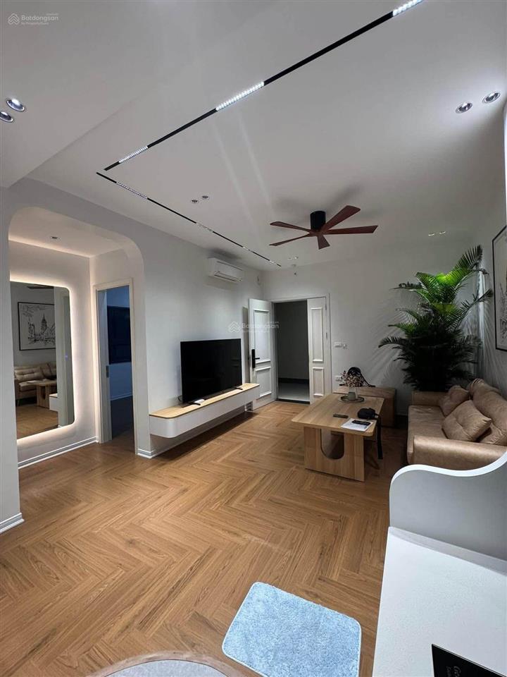Siêu hiếm! căn góc nam trung yên, 46m2, 2pn, full nội thất, view thoáng, ở ngay, giá chỉ 4.3 tỷ