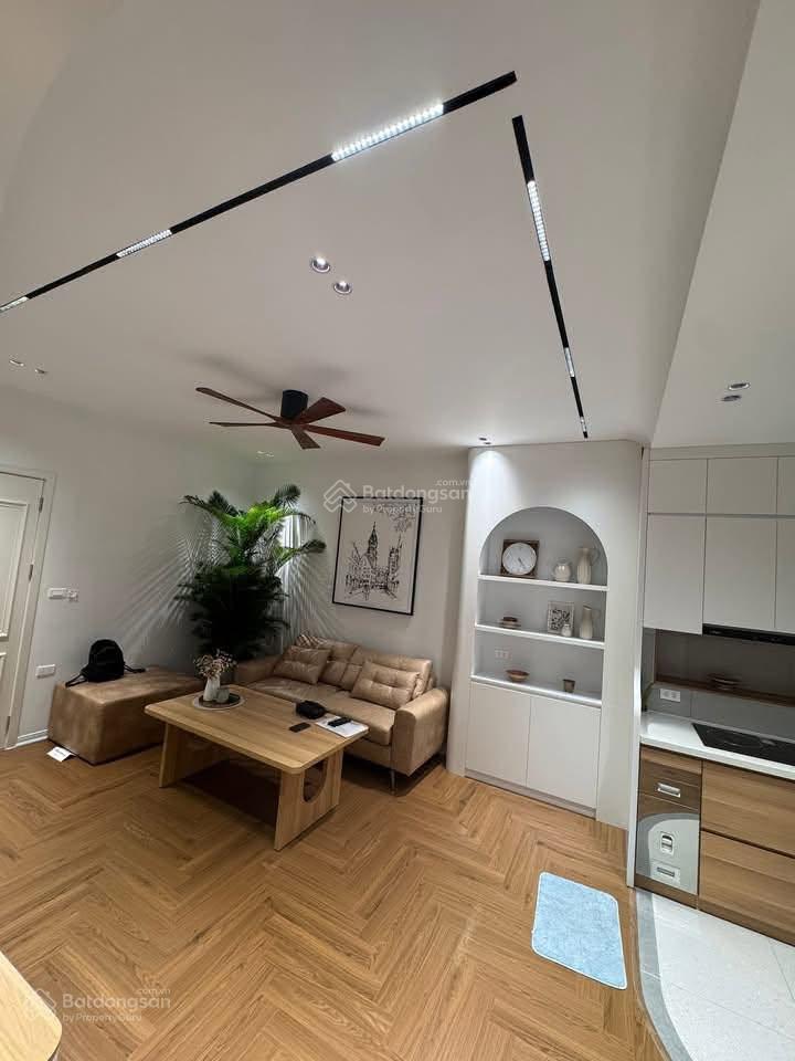 Siêu hiếm! căn góc nam trung yên, 46m2, 2pn, full nội thất, view thoáng, ở ngay, giá chỉ 4.3 tỷ