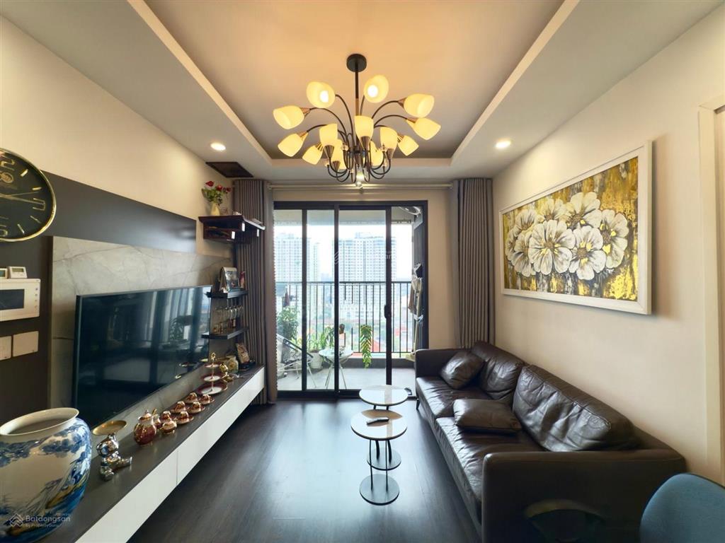 Phải nhanh! chung cư vinhomes dcapitale 119 trần duy hưng 2pnkk, view đẹp, ở cho thuê tốt 45m2.