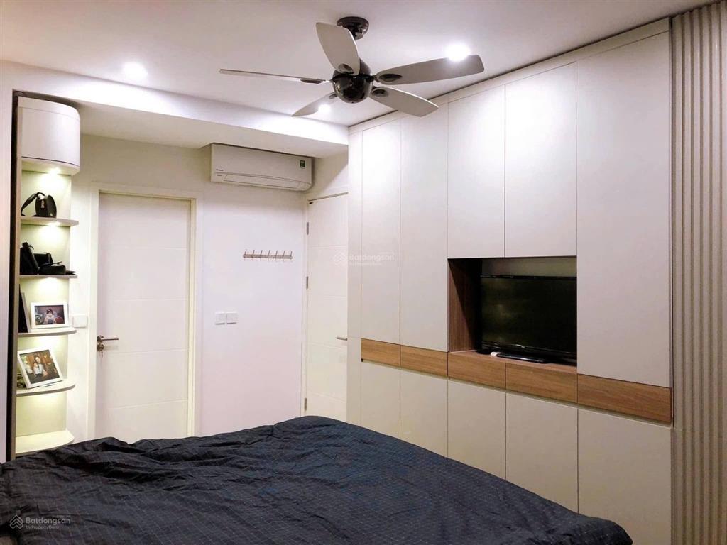 Gấp! chung cư hoàng đạo thúy  p. trung hòa 61m2, 3pn, 2wc, tầng đẹp view thoáng, sổ chính chủ.