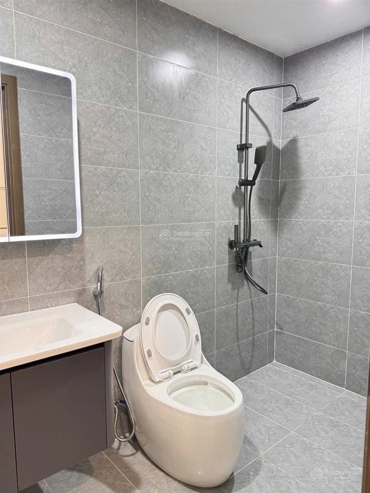 Gấp! chung cư hoàng đạo thúy  p. trung hòa 61m2, 3pn, 2wc, tầng đẹp view thoáng, sổ chính chủ.