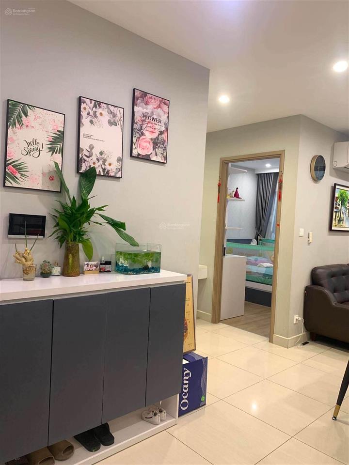 Gấp! bán chung cư n02 chùa láng, 48m2 2pnkk, sẵn nt, tầng đẹp có slot ô tô, sổ chính chủ