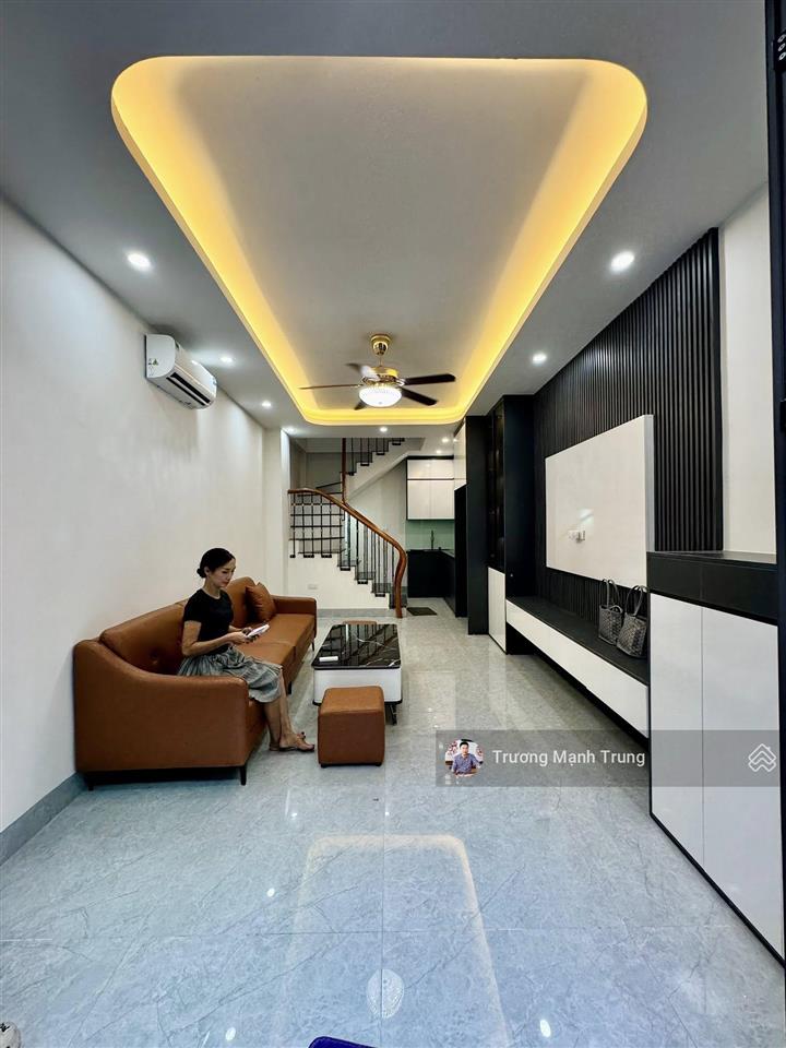 Nổi bật! thái thịnh, đống đa view đẹp thoáng sáng, gần ô tô, ngõ thông kinh doanh