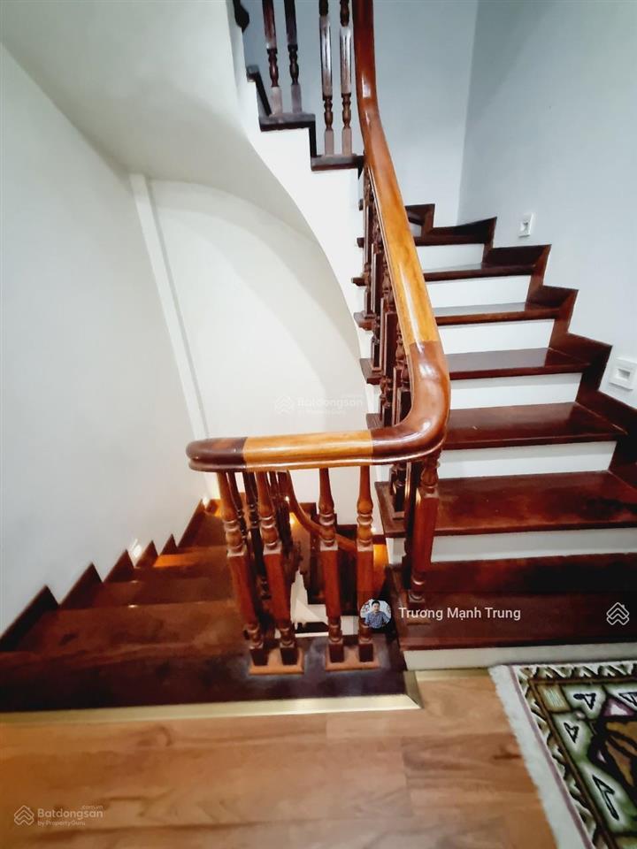 Tuyệt đẹp! hoàng cầu nguyễn phúc lai 42.5m2x5t, 4 pn ngõ nông rộng gần ô tô 30m ra phố, ở ngay