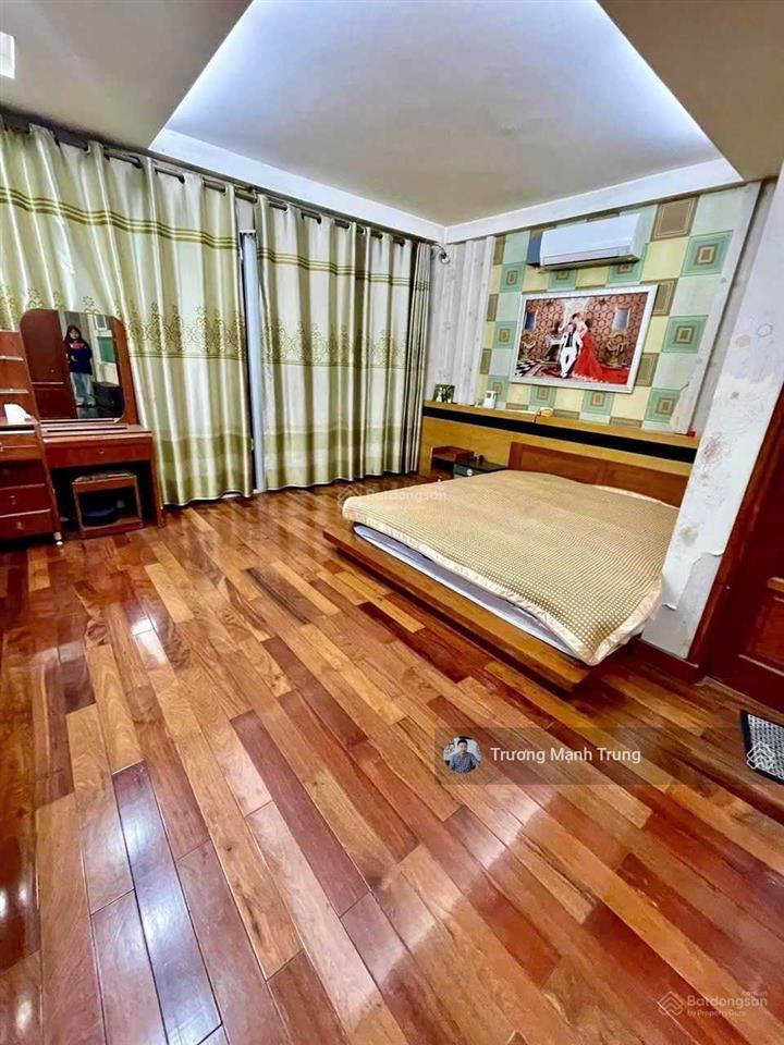 Tuyệt đẹp! hoàng cầu nguyễn phúc lai 42.5m2x5t, 4 pn ngõ nông rộng gần ô tô 30m ra phố, ở ngay