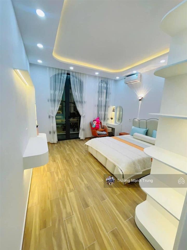 Khu xã đàn ô chợ dừa ngõ to, thoáng, gần ô tô đủ nội thất 5 phòng ngủ ở ngay, thang máy