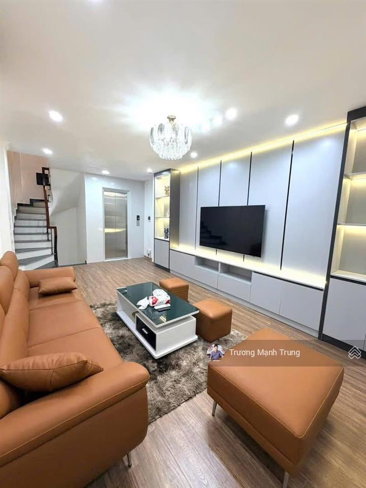Đẹp! tây sơn  thái thịnh lô góc 2 thoáng, 20m ra ô tô full nội thất, ngõ to cực sạch sẽ