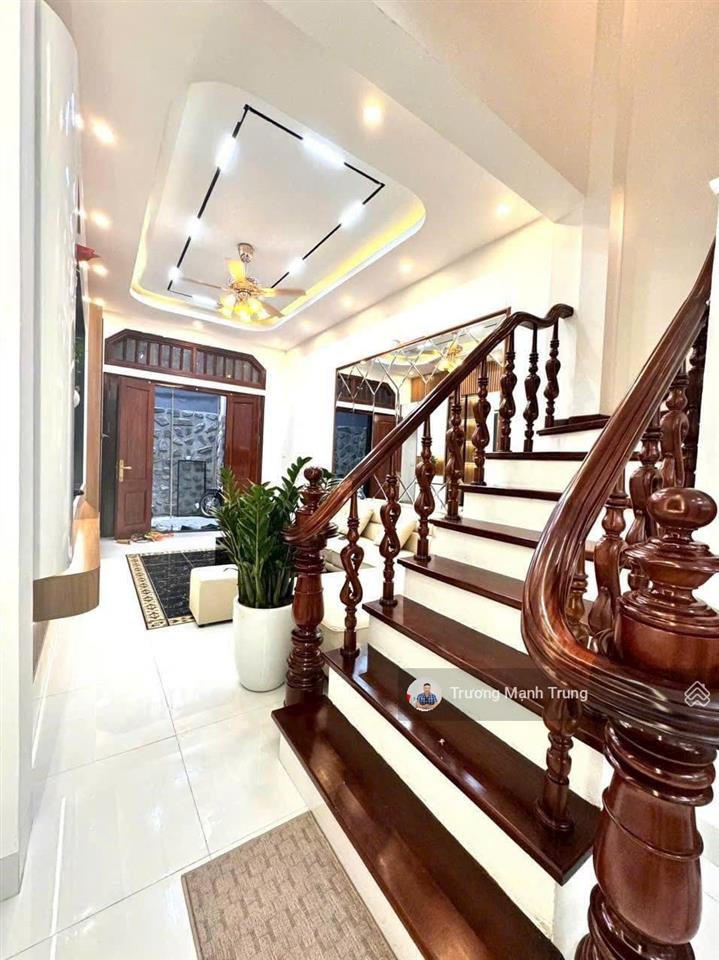 Cực mê! trung phụng tt đống đa lô góc 3 thoáng, 6t thang máy nhà mới, ở ngay, vị trí siêu hiếm