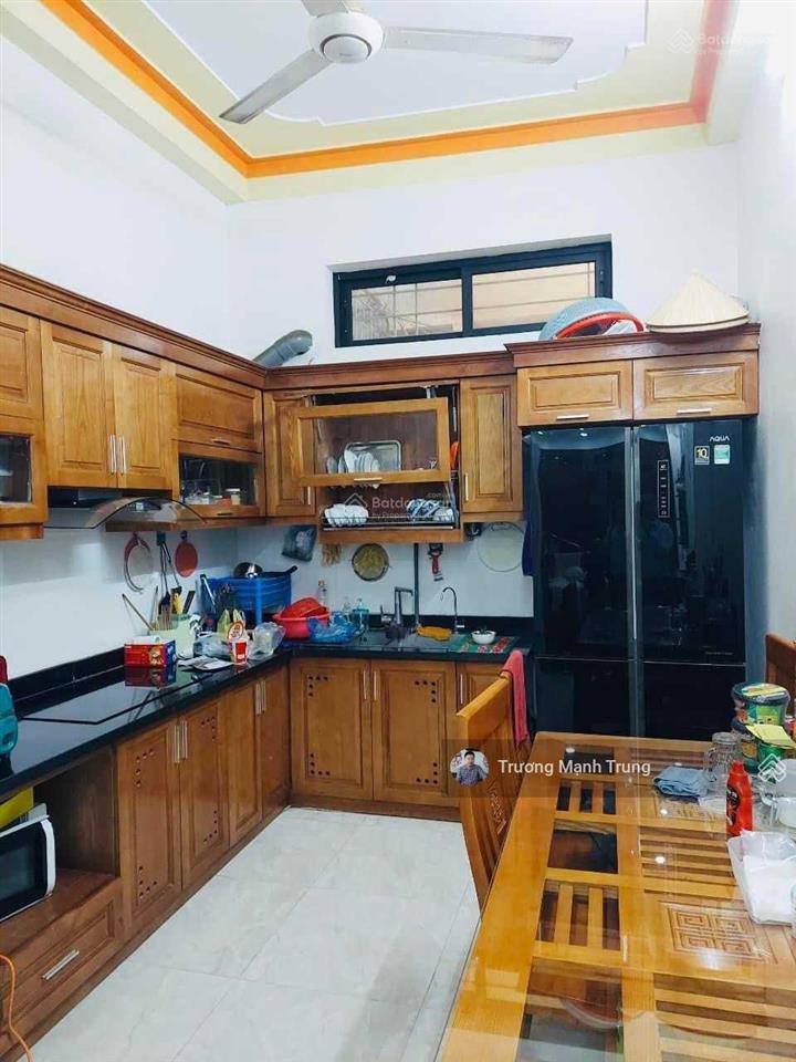 Boom tấn! trung phụng 2 thoáng trước sau ngõ thông 10m ra đường ôtô, 5 tầng full nội thất