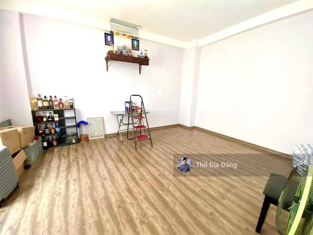 Hoàng cầu nguyễn phúc lai ngõ nông gần ô tô, 30m ra phố, nhà đẹp ở ngay ngõ nông rộng