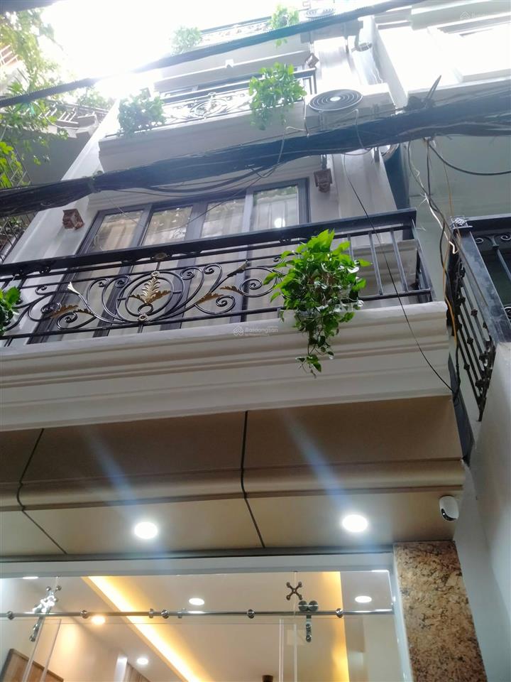Bán nhanh! nhà phố thái thịnh 30m ra ô tô đỗ, trước nhà sh quay đầu, mt 4m, tm tặng nt, 38m2*5t
