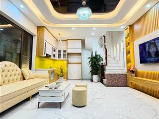 Giá sốc! bán nhà chùa bộc, ngõ thông kinh doanh, 2 thoáng, full nội thất mới đẹp ở ngay 36m2*4t.