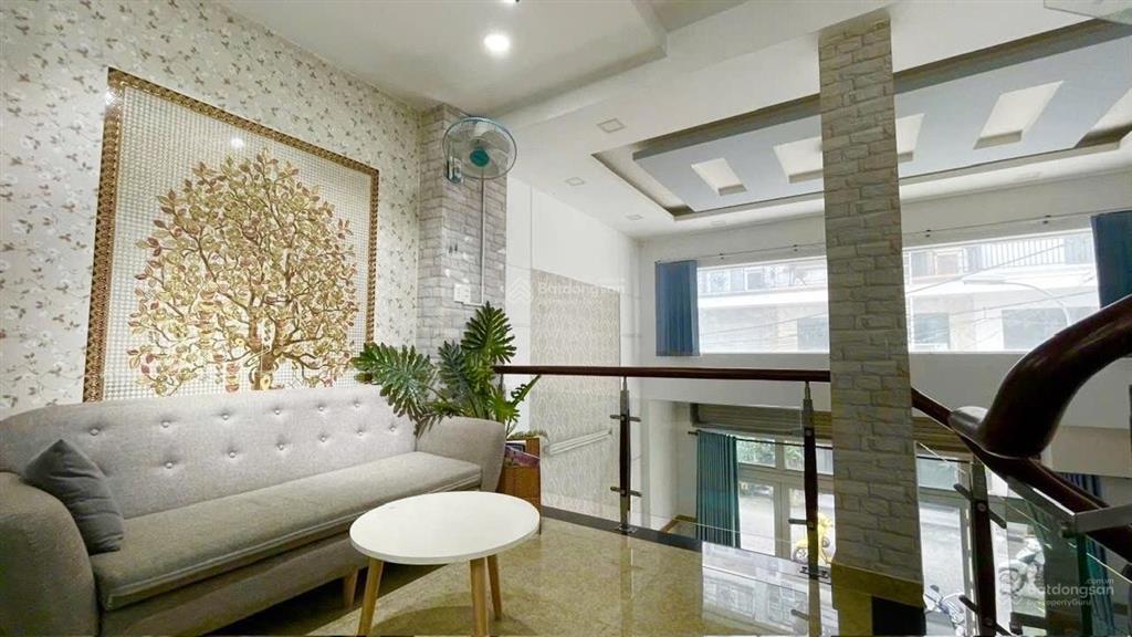 Hẻm nhựa 10m nhà 5 tầng ngang 5m 6pn cạnh công viên chỉ 8,5 tỷ ngay chung cư dreamhome gò vấp