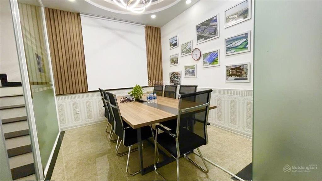 Hẻm nhựa 10m nhà 5 tầng ngang 5m 6pn cạnh công viên chỉ 8,5 tỷ ngay chung cư dreamhome gò vấp