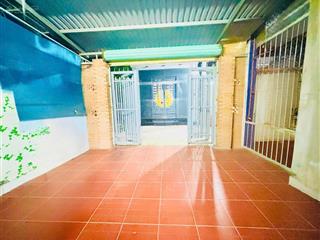 Bán nhà tân xuân hóc môn  90m2 ( 5 x 20) hẻm hxh  chỉ 3,99tỷ. ( thương lượng)