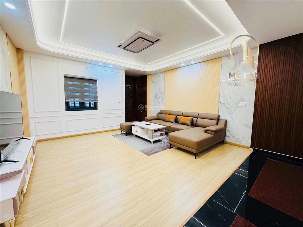 Nhà đẹp 2 mặt hẻm full nội thất cao cấp ở ngay dương thị mười q12