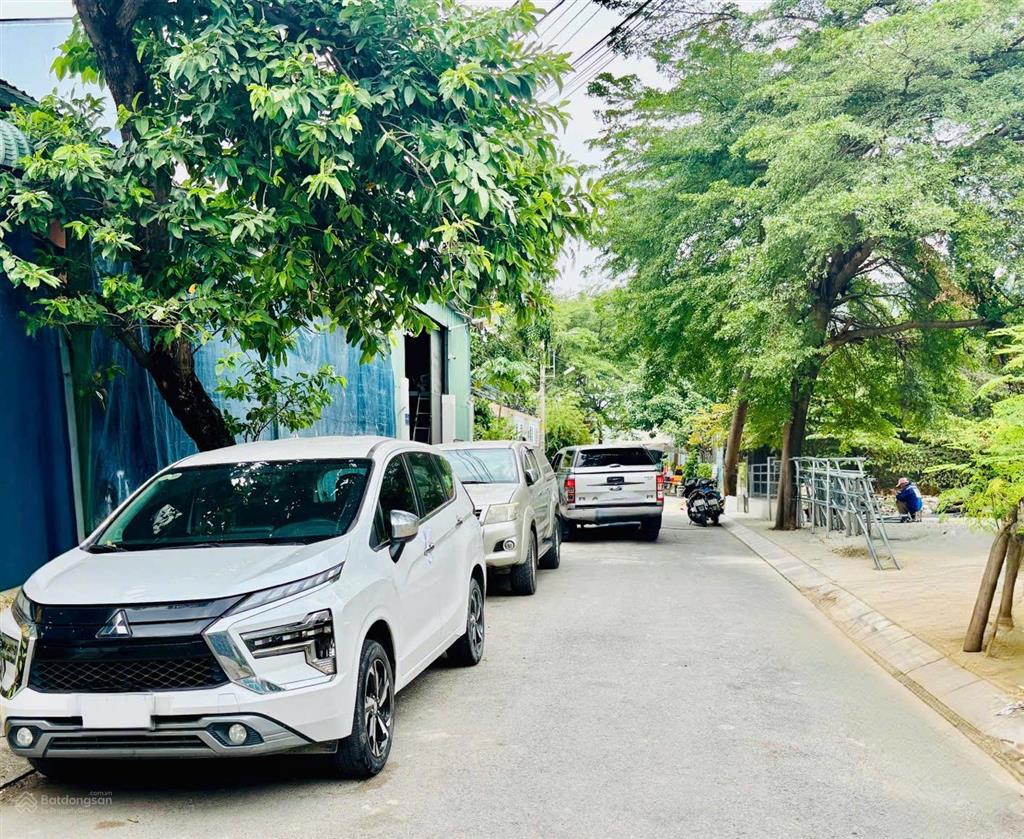 Nhà gồm 2 căn ngang 10mxuân thới đông hóc môn, 174m2  đường 7m, khu phân lô  giá 6.68 tỷ (tl)