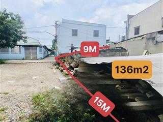 Đất đẹp 136m2 ngang 9m tân xuân hóc môn, ô tô tới đất chỉ 4.3 tỷ.( thương lương)
