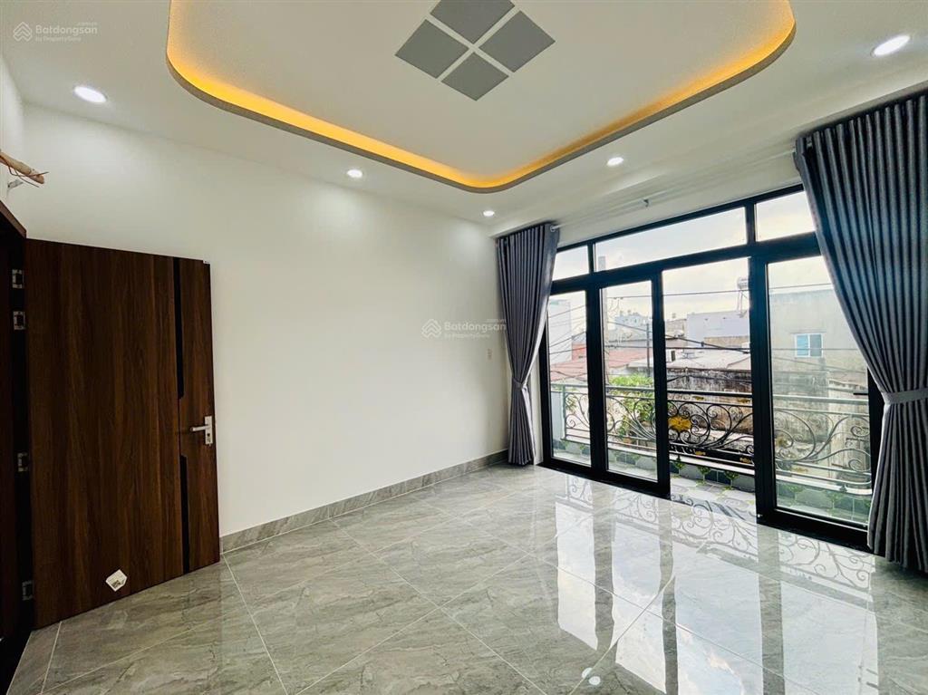 Bán nhà xuân thới đông, hóc môn  65m2 ( 5 x13)  2tầng  hxh  chỉ 5,15 tỷ.( thương lượng)