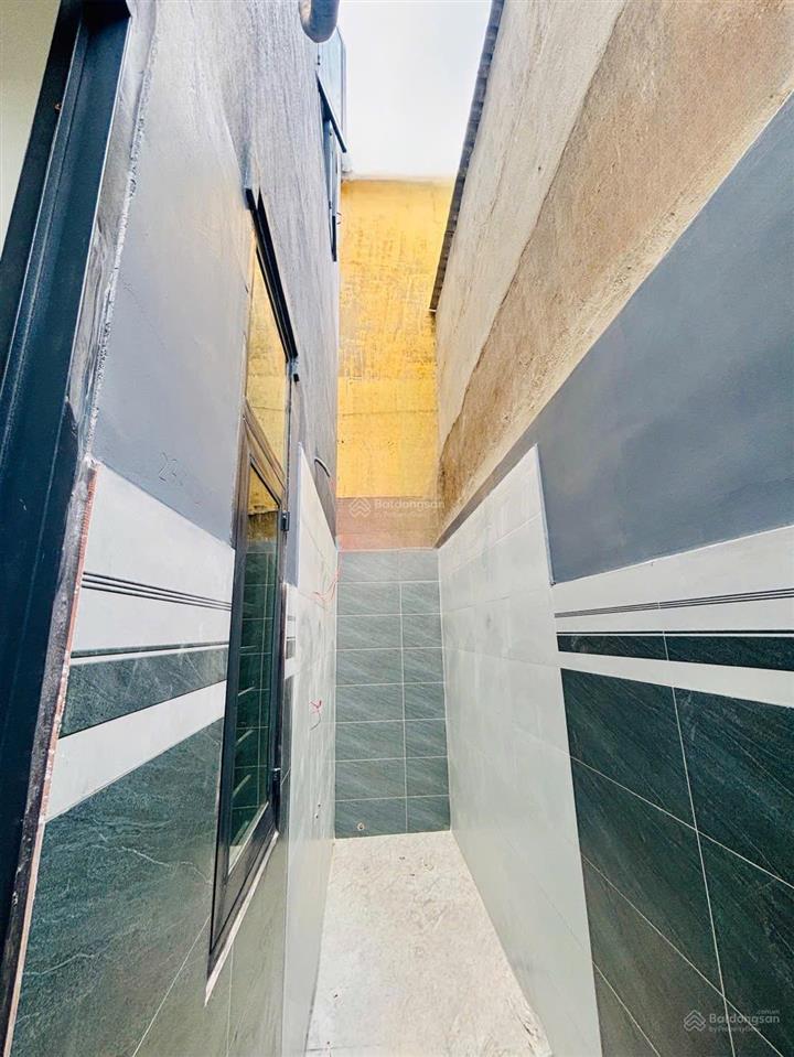 Bán nhà xuân thới đông, hóc môn  65m2 ( 5 x13)  2tầng  hxh  chỉ 5,15 tỷ.( thương lượng)