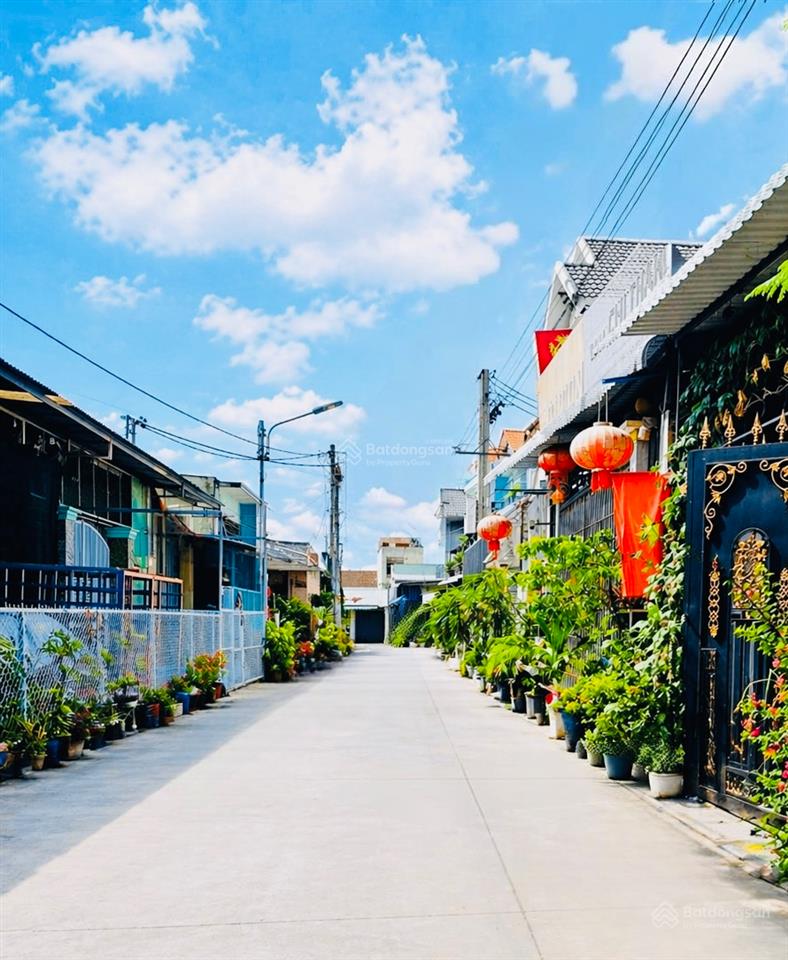 Bán nhà xuân thới đông hóc môn  81m2 (6.6 x 14m )  2tầng hxt 7m chỉ 4,78tỷ.