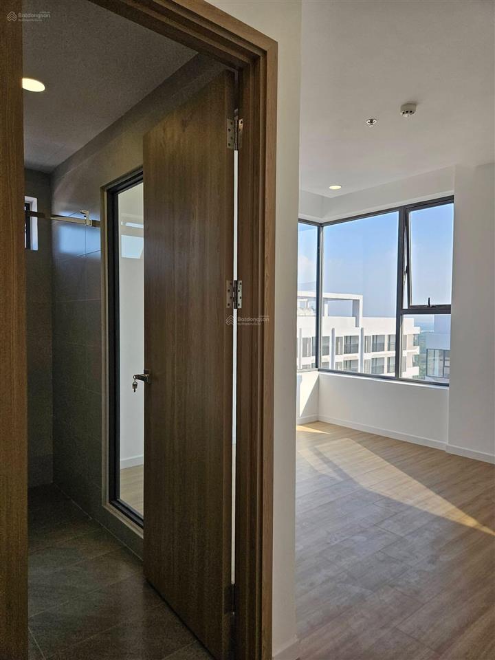 Bán căn hộ 1pn1wc view hồ bơi khu dân cư văn minh sạch sẽ yên tĩnh phù hợp với gia đình