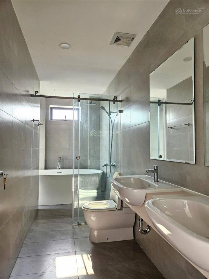 Căn dupkey 3pn3wc ban công rộng 99m2 chủ mua 5ty100 bán lỗ tại chung cư mt eastmark city
