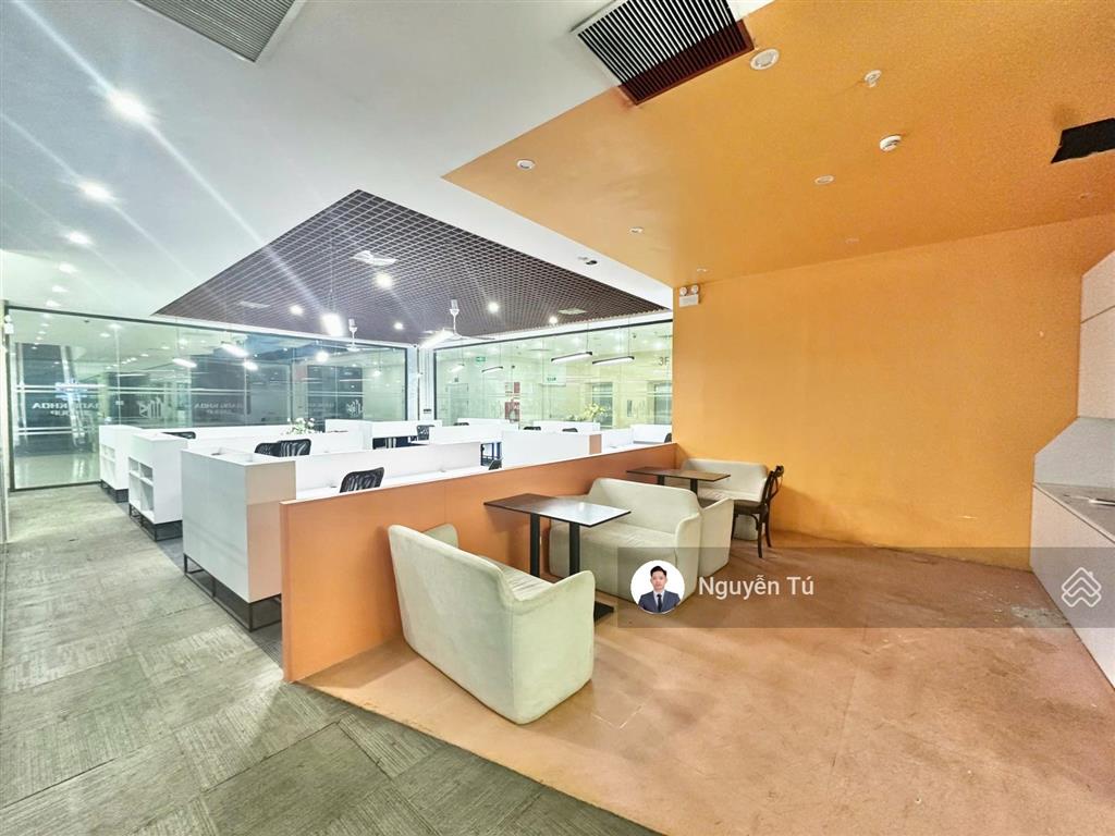 Bql cho thuê văn phòng, tttm tại mac plaza trần phú, hà đông. diện tích 240m2 sẵn nội thất