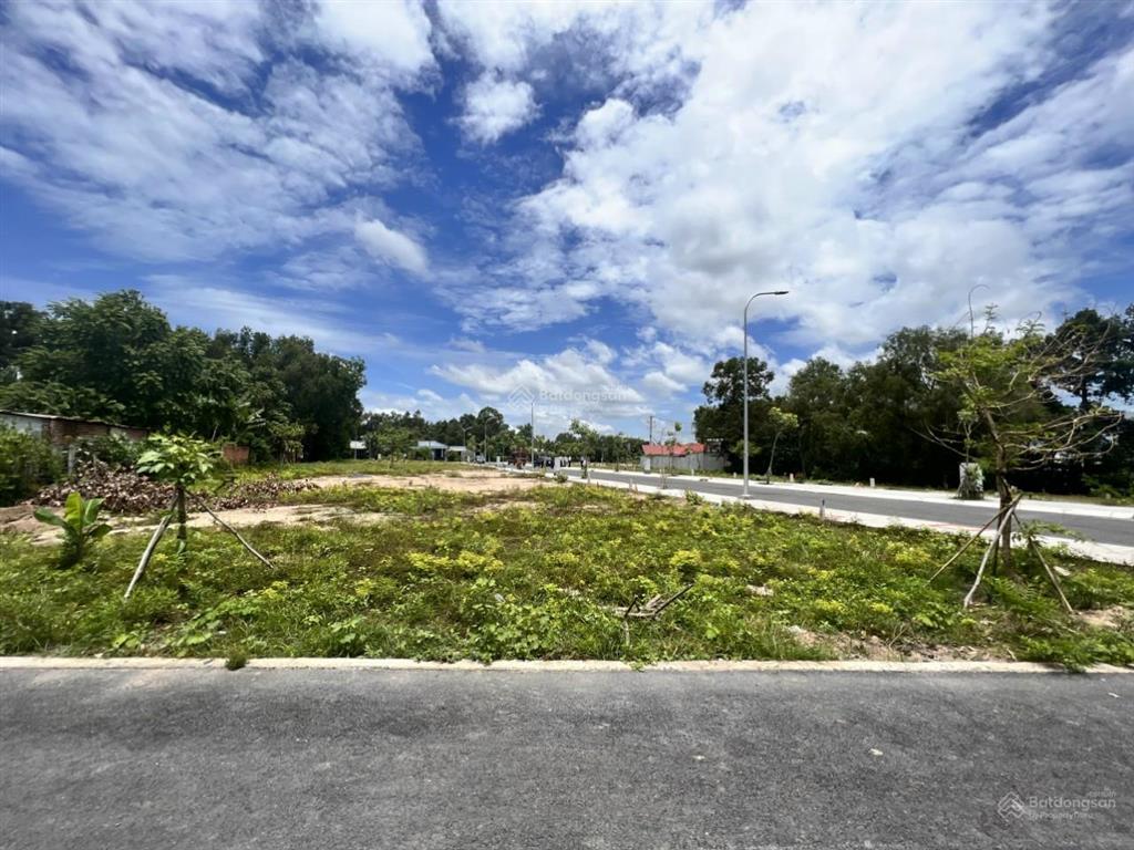 Ưu đãi giá 5x18=92m2 tân an hội, thổ cư, sổ riêng, đường 8m, giá 1,19 tỷ