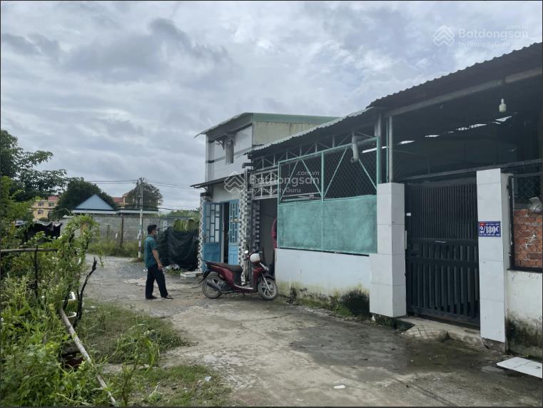 Nhà cấp 4, tân hiệp, hóc môn, 5x17=86m2, sổ riêng 2 phòng ngủ, 1,399 tỷ ( thương lượng)