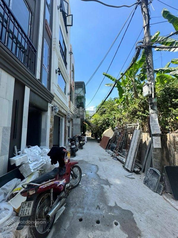 Căn duy nhất !ở khu nguyễn văn trỗi. khu dân trí. 5x12,4 60m2. chỉ 10 tỷ bl, 0978 578 *** văn vũ