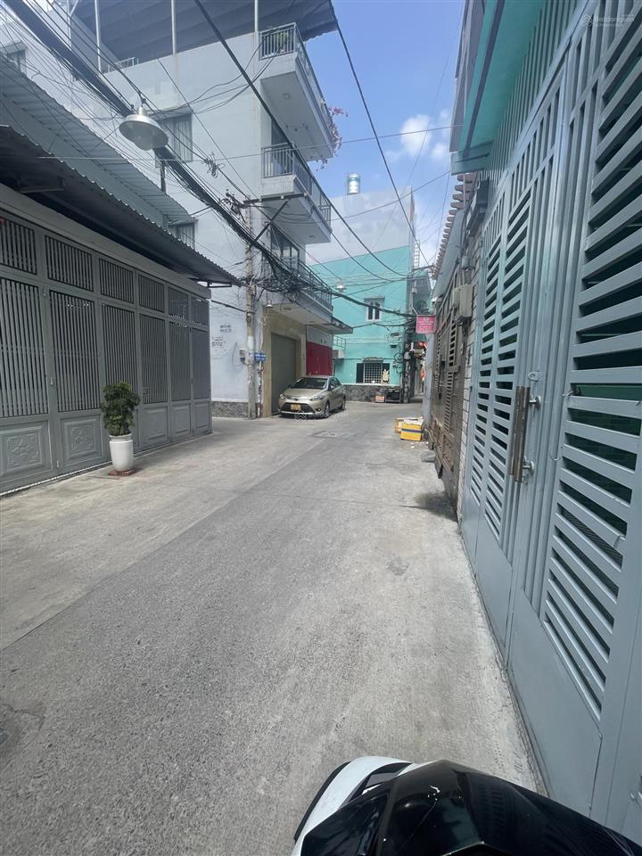 Hẻm ô tô 5m2 mặt tiềnnở hậu ở mạc đĩnh chi, q1. nhà cấp 4 tiện xây lại. khu dân trí. phù hợp ở.