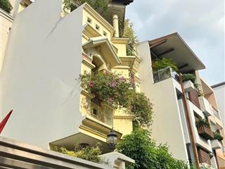 Quá rẻ !nhà ở trần quang diệu, p14, q3. 4.2x8m 4 tầng. dân trí. để ở chỉ 6.5 tỷ tl, 0978 578 *** vũ