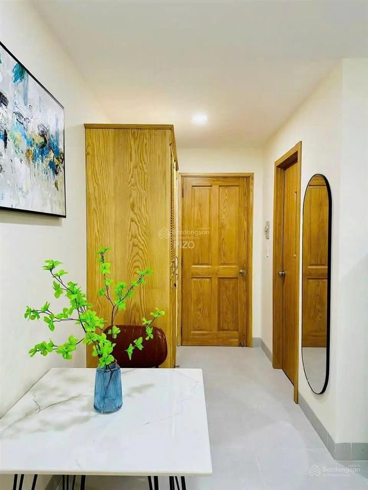 Siêu phẩm !hxh quay đầu ở võ thị sáu,q1 4,2x25m vuông cn 98m2 h+5t+st. hđt 744tr/năm. 25 tỷ tl