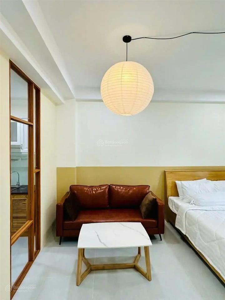 Siêu phẩm !hxh quay đầu ở võ thị sáu,q1 4,2x25m vuông cn 98m2 h+5t+st. hđt 744tr/năm. 25 tỷ tl