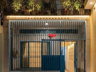 Duy nhất !mt trần quang khải,tân định,q1. dt 4,1x16,6m. c4 tiện xây mới. 10 tỷ tl, 097857870 vũ