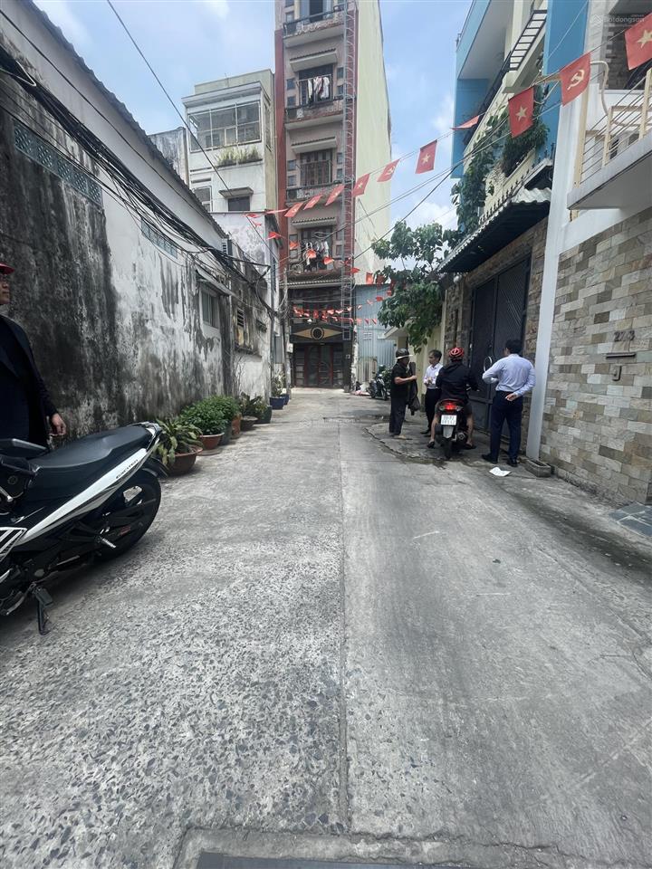 Khu sang! diện tích khủng công nhận 78m2.nhà ở điện biên phủ,p15,bt.4,5x18,5m vuông vức. chỉ 14 tỷ.