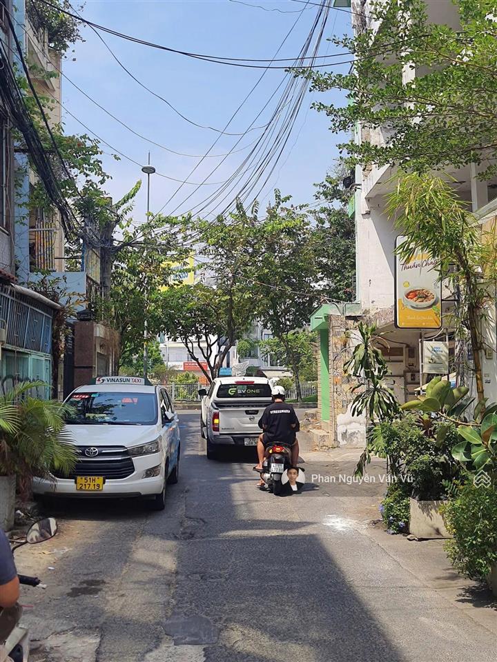 Rất hiếm! đất 2 mt hẻm khu lê văn sỹ, phú nhuận. (4x21m)  dtcn 84m2. phù hợp xây mới. chỉ 11,9 tỷ.