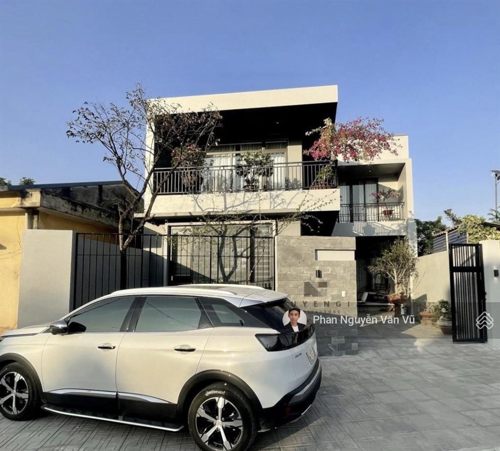 Độc nhất! nhà hai bà trưng, quận 1. (4x11m) vuông  dtcn 44m². dân trí. phù hợp ở. chỉ 9 tỷ.