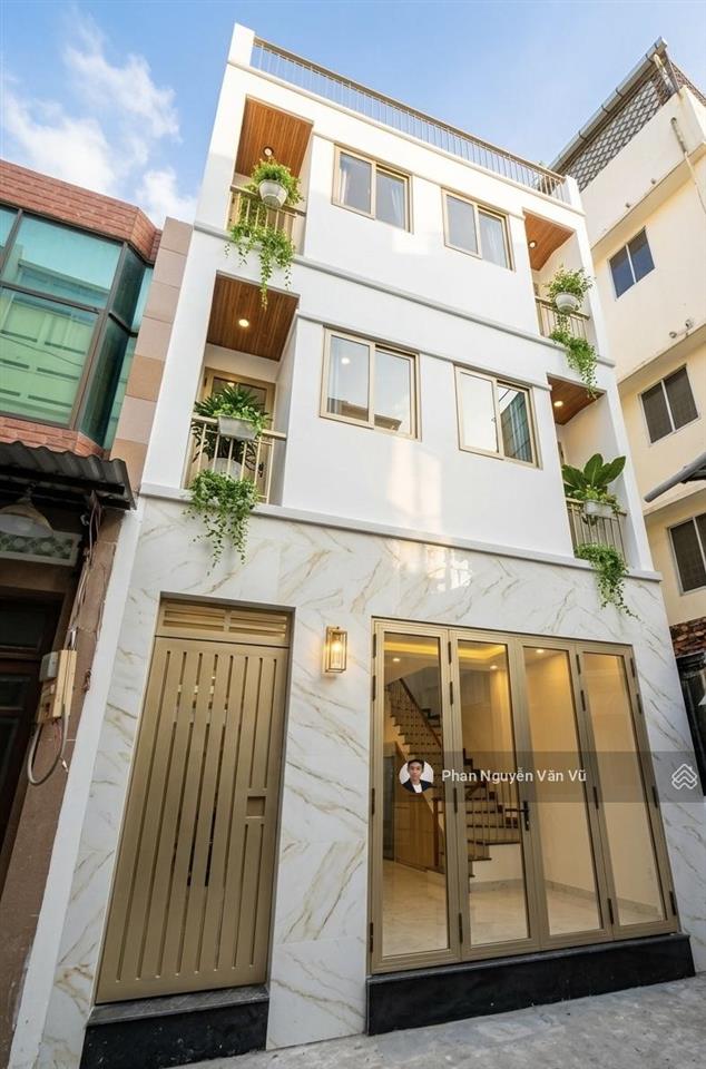 Hẻm 8m! khu cộng hòa, tân bình. ngang khủng 6m  dtcn 51m2. thông ra sân bay. chỉ 9,8 tỷ