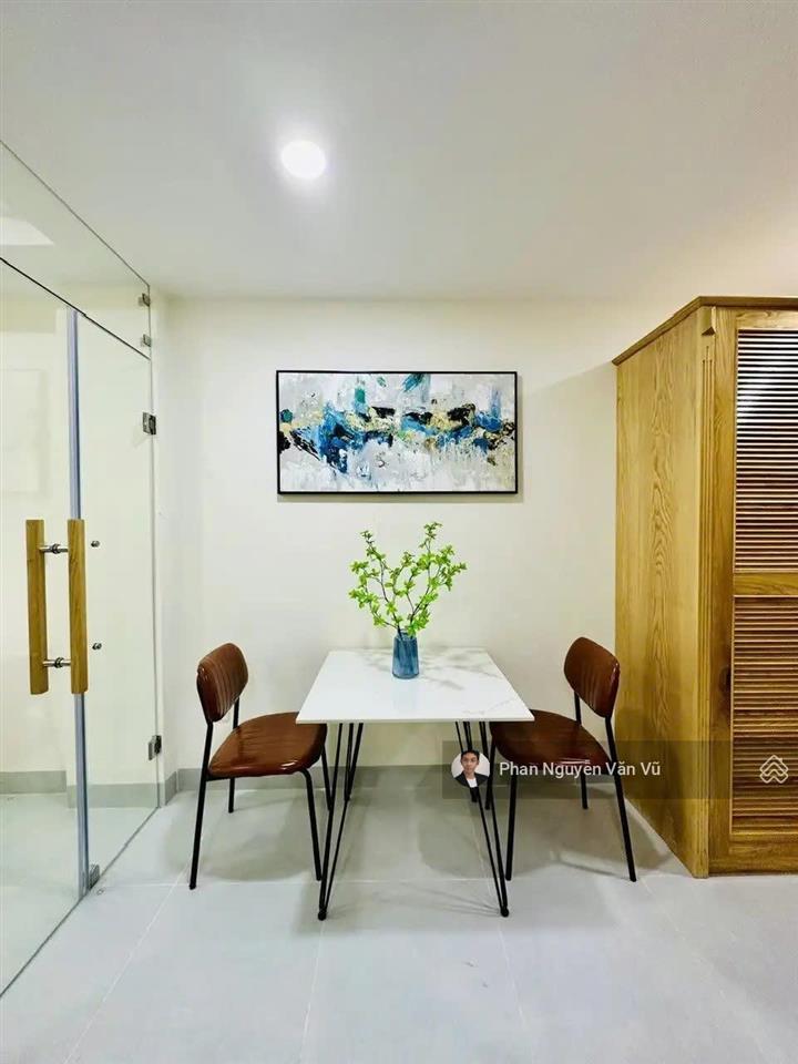 Đúng 1 căn! nhà mới phan xích long, phú nhuận. (3,1x10,1m) nở hậu  3 tầng đúc. hợp ở. chỉ 8,2 tỷ.