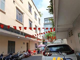 Đúng 1 căn! nhà mới phan xích long, phú nhuận. (3,1x10,1m) nở hậu  3 tầng đúc. hợp ở. chỉ 8,2 tỷ.