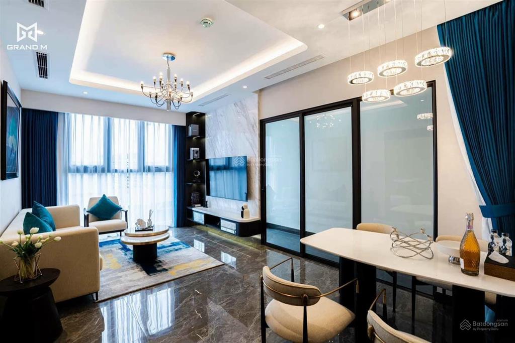 Gia đìnhđình cần bán căn góc 64m dự án số 8 nguyên hồng sổ đỏ giá đẹp nhất tòa