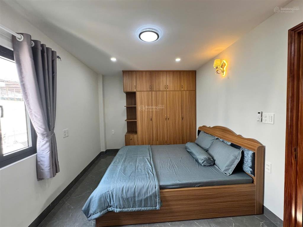 Hxh cầm bá thước p7 khu phan xích long 5 tầng  (5,15x9,8m) full nội thất cao cấp ở ngay 0984 518 ***