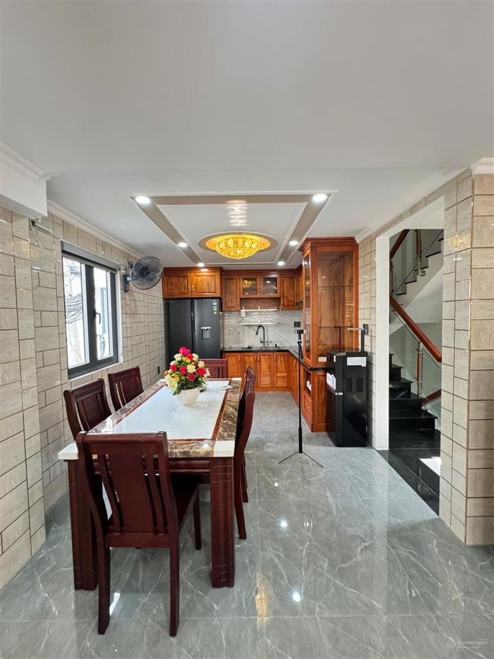 Hxh cầm bá thước p7 khu phan xích long 5 tầng  (5,15x9,8m) full nội thất cao cấp ở ngay 0984 518 ***