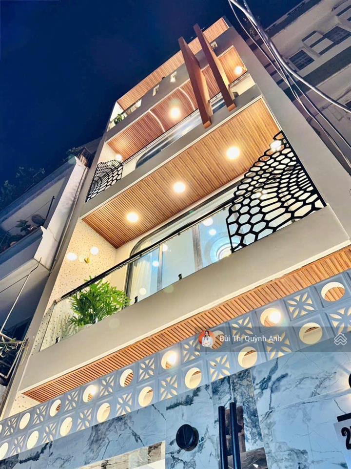 Nhà ngon nở hậu giá tốt 10,8 tỷtl hẻm 270 phan đình phùng  (4,3x11m) 4 tầng 52m2 ở ngay 0984 518 ***