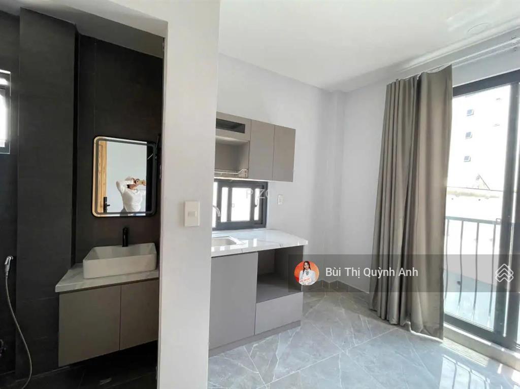 Góc 2 mặt hxh phan xích long pn 4 tầng 5pn có thang máy  (4x13) nở hậu 4,6m giá 15,8 tỷ 0984 518 ***