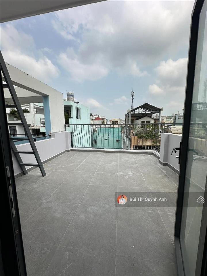 Góc 2 mặt hxh phan xích long pn 4 tầng 5pn có thang máy  (4x13) nở hậu 4,6m giá 15,8 tỷ 0984 518 ***