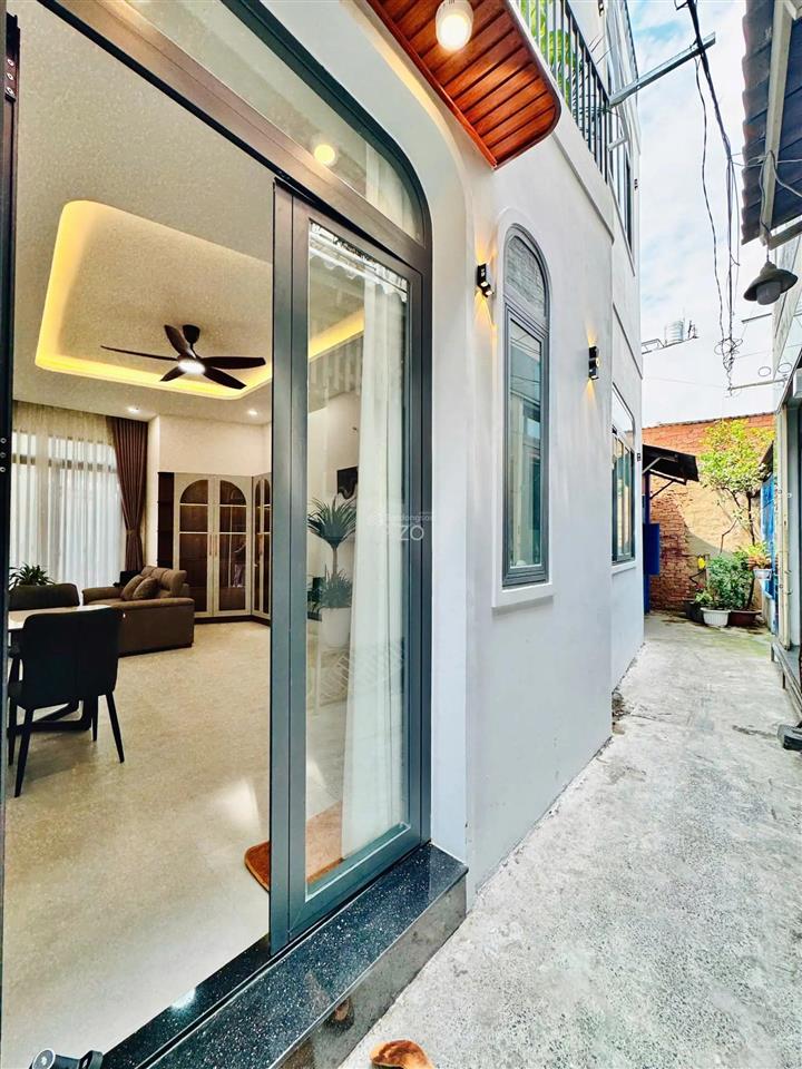 Ngang 7,35m khu phan xích long, phú nhuận 6,25 tỷ full nội thất xách vali vô ở ngay 0984 518 ***