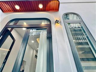 Ngang 7,35m khu phan xích long, phú nhuận 6,25 tỷ full nội thất xách vali vô ở ngay 0984 518 ***